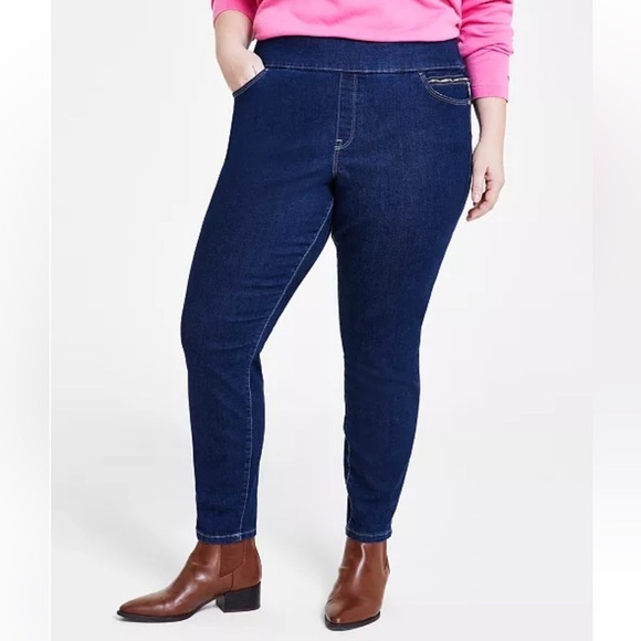 Tommy Hilfiger
Plus Size TH Flex Gramercy Pull-On Jeans - Picture 1 of 6